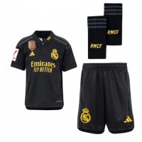Dětský Fotbalový dres Real Madrid Luka Modric #10 2023-24 Třetí Krátký Rukáv (+ trenýrky)